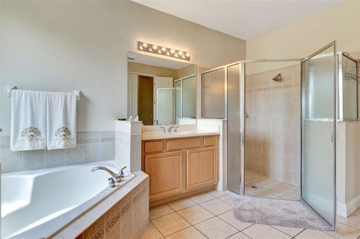 Image No.33-4 Bed Property for sale