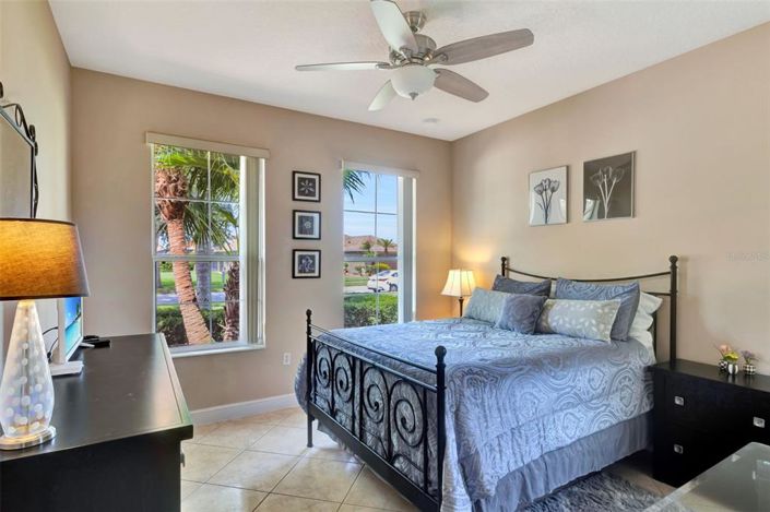 Image No.36-4 Bed Property for sale