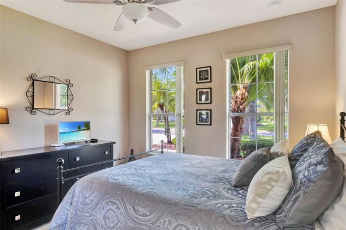 Image No.38-4 Bed Property for sale