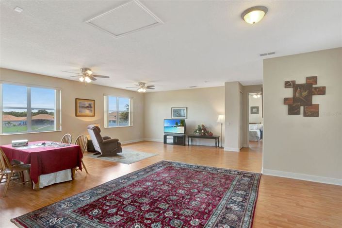 Image No.40-4 Bed Property for sale