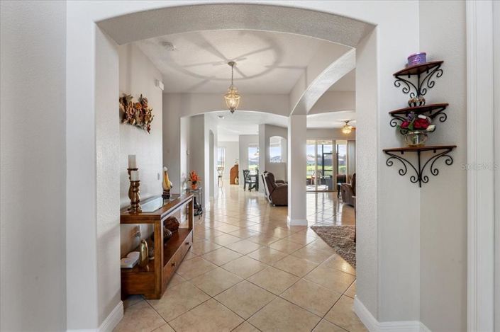 Image No.6-4 Bed Property for sale