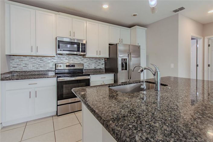 Image No.7-4 Bed Townhouse for sale