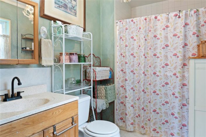 Image No.30-4 Bed Property for sale