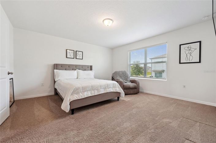 Image No.19-3 Bed Townhouse for sale