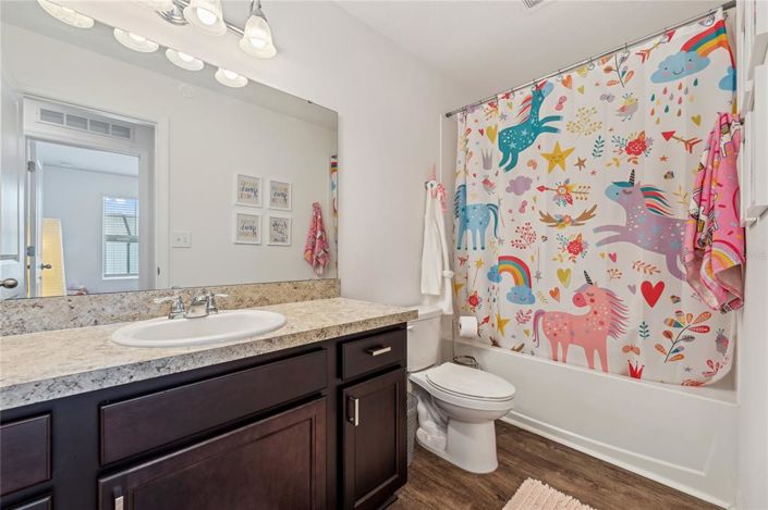 Image No.24-3 Bed Townhouse for sale