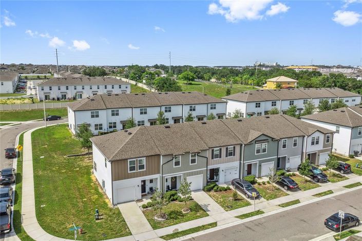 Image No.28-3 Bed Townhouse for sale