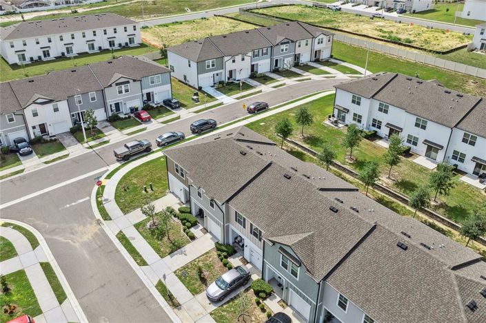 Image No.30-3 Bed Townhouse for sale