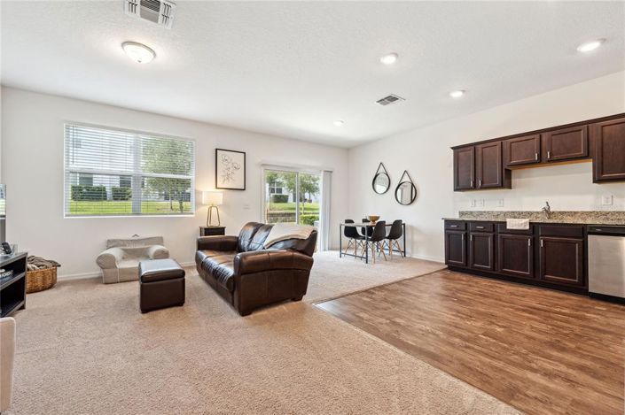 Image No.5-3 Bed Townhouse for sale