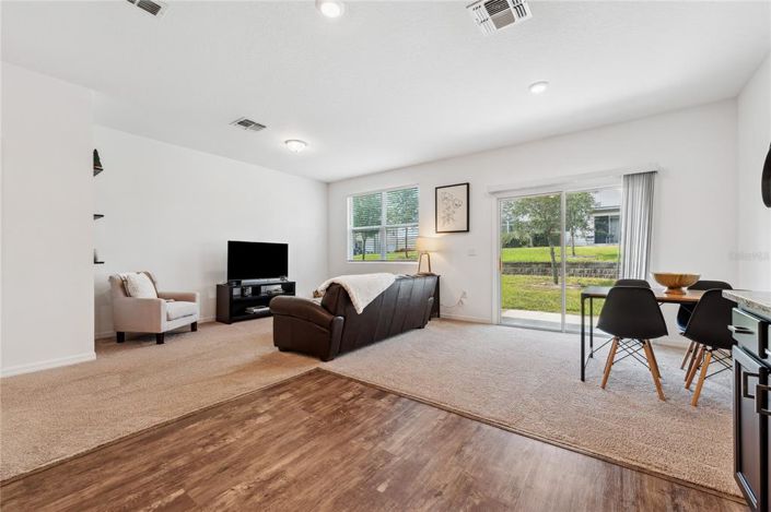 Image No.7-3 Bed Townhouse for sale