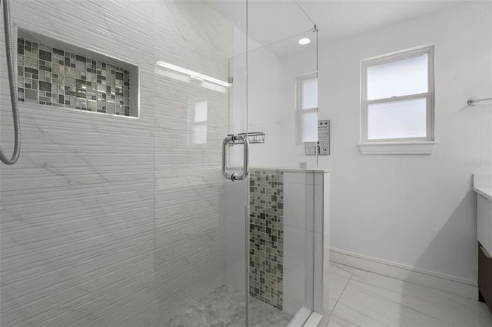 Image No.22-4 Bed Property for sale