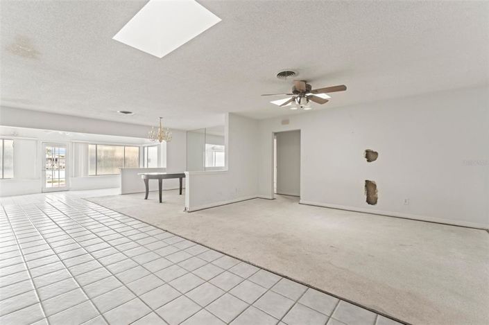 Image No.15-4 Bed Property for sale