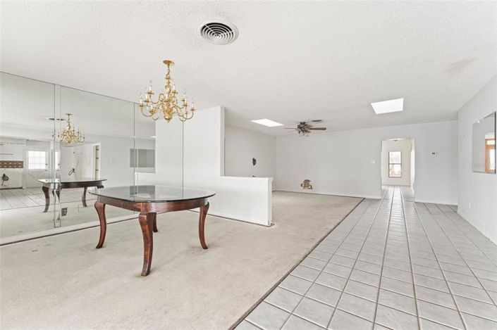 Image No.16-4 Bed Property for sale