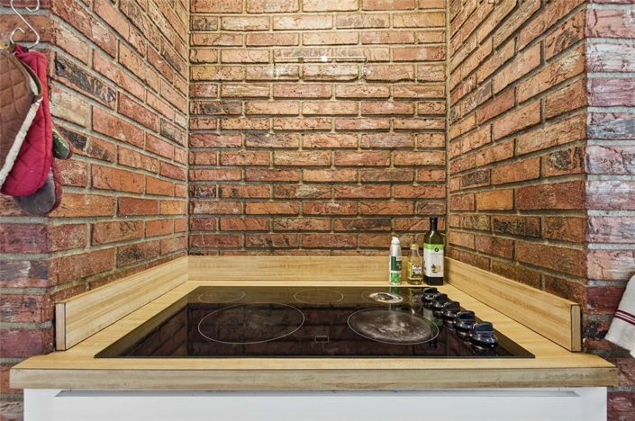 Image No.11-4 Bed Property for sale