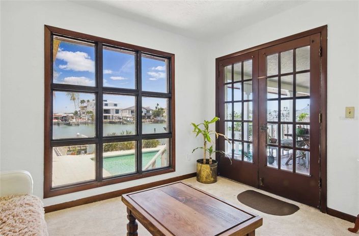 Image No.16-4 Bed Property for sale