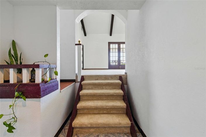 Image No.7-4 Bed Property for sale