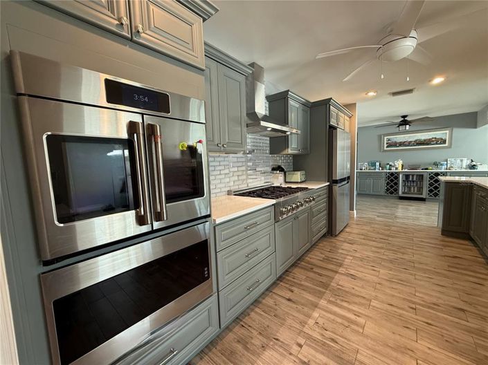 Image No.25-3 Bed Property for sale