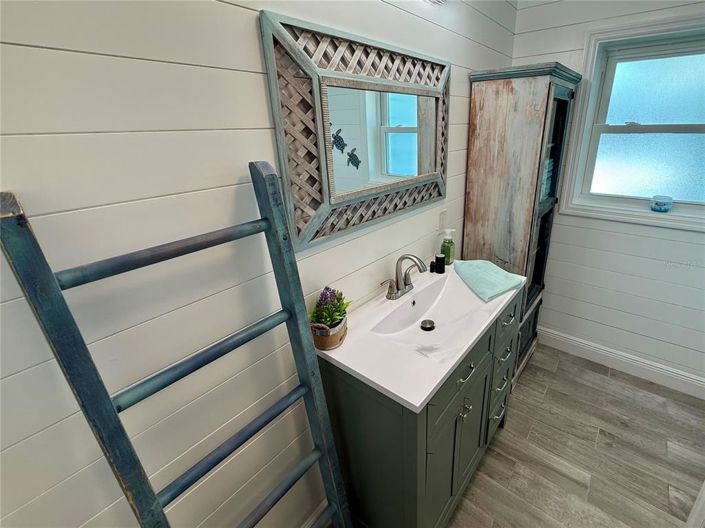 Image No.41-3 Bed Property for sale