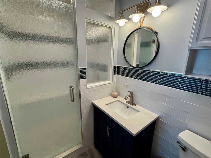 Image No.54-3 Bed Property for sale