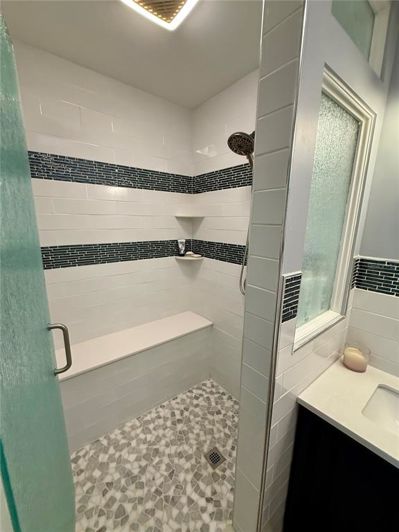 Image No.56-3 Bed Property for sale