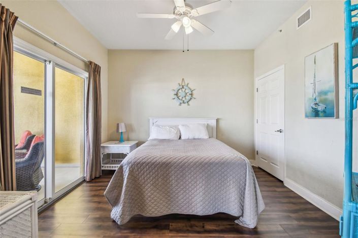 Image No.21-2 Bed Property for sale