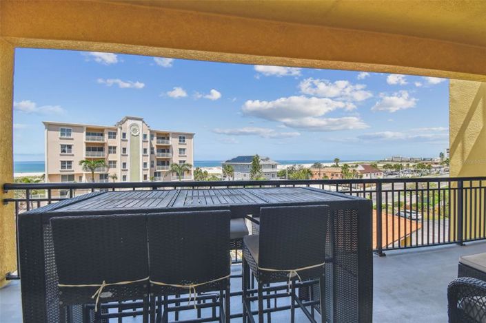 Image No.33-2 Bed Property for sale