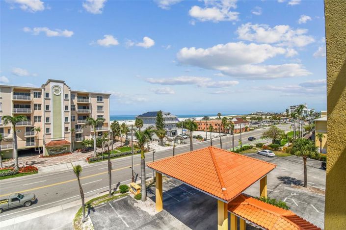 Image No.35-2 Bed Property for sale