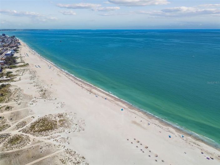 Image No.44-2 Bed Property for sale