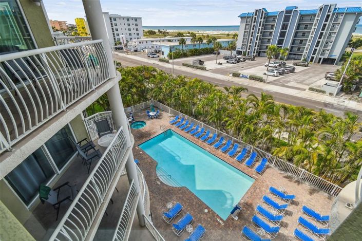 Image No.10-2 Bed Property for sale