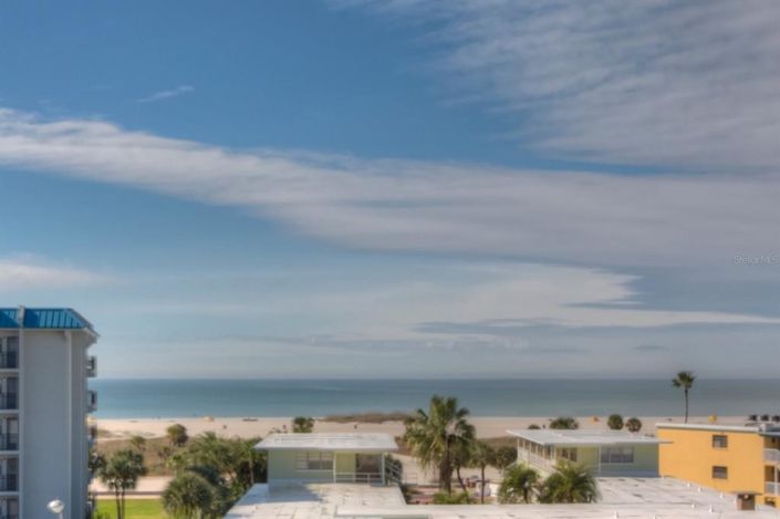 Image No.13-2 Bed Property for sale