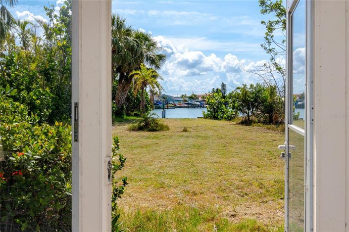 Image No.39-2 Bed Property for sale