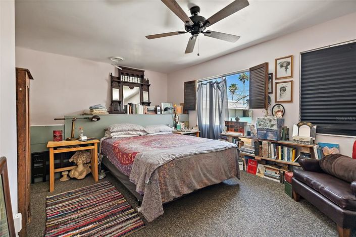 Image No.21-2 Bed Property for sale