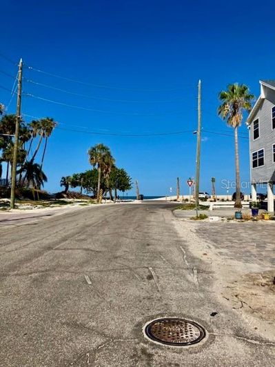 Image No.28-2 Bed Property for sale