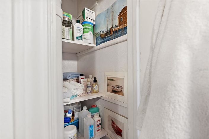 Image No.45-2 Bed Property for sale