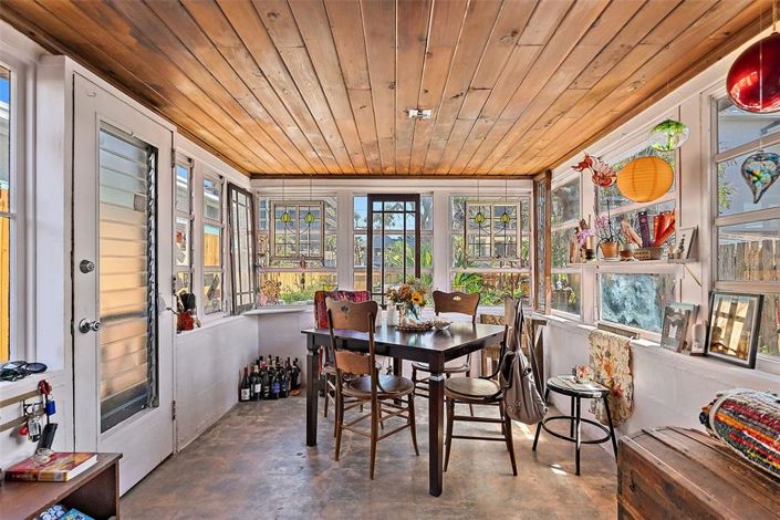 Image No.8-2 Bed Property for sale