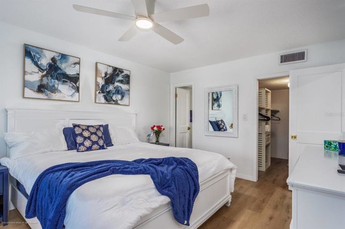 Image No.16-2 Bed Property for sale