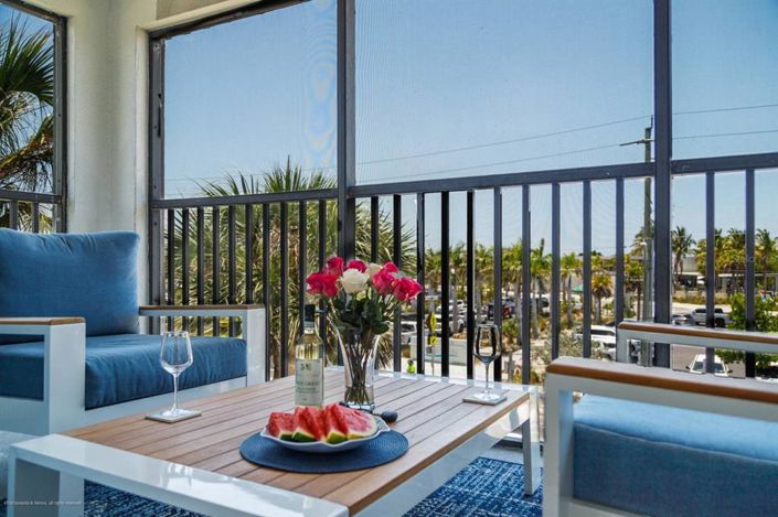 Image No.27-2 Bed Property for sale