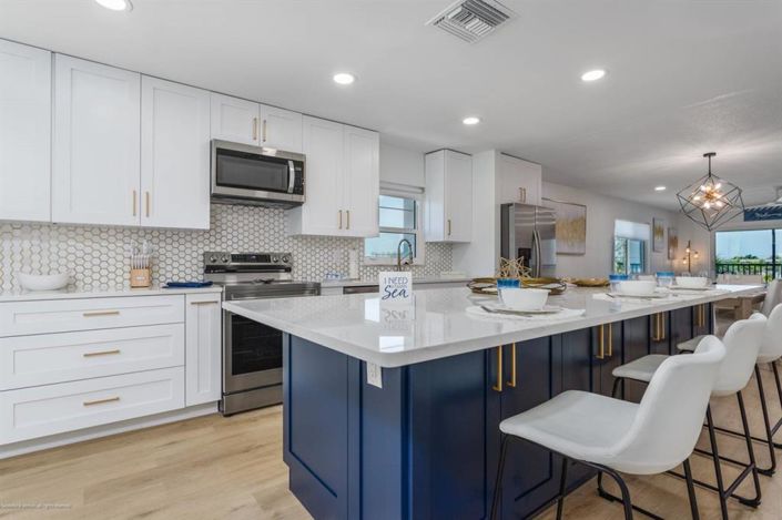 Image No.5-2 Bed Property for sale