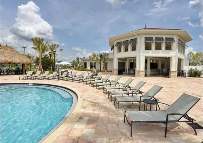 Image No.21-3 Bed Property for sale