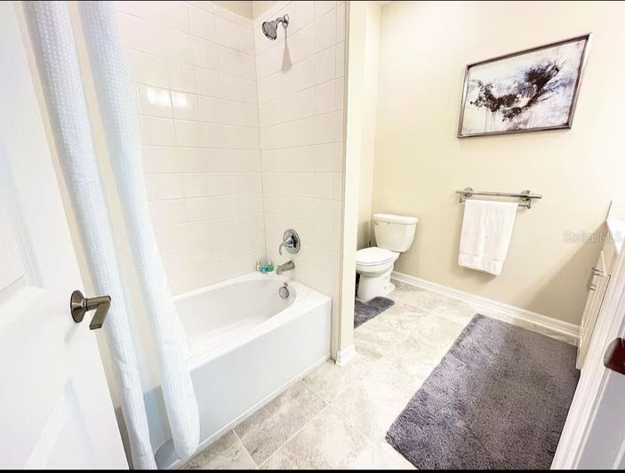 Image No.16-2 Bed Property for sale