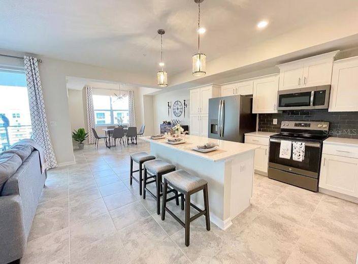 Image No.4-2 Bed Property for sale