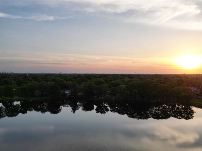 Image No.16-3 Bed Property for sale