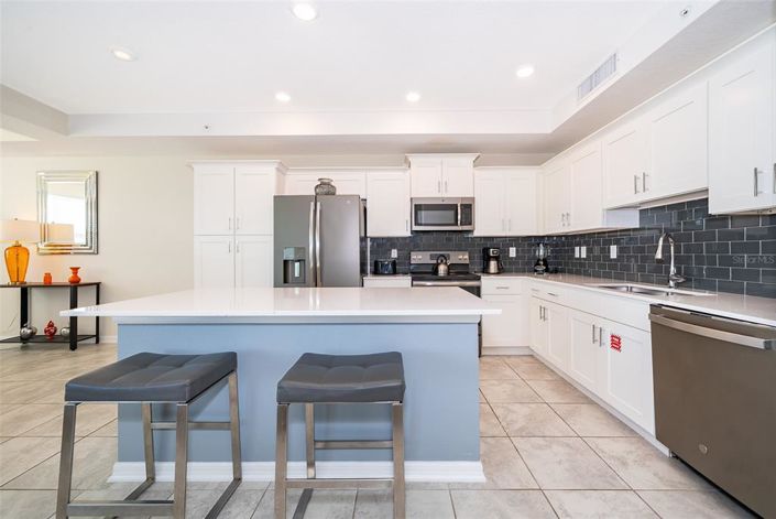 Image No.11-2 Bed Property for sale