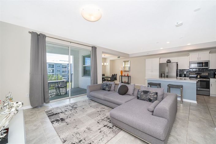 Image No.7-2 Bed Property for sale