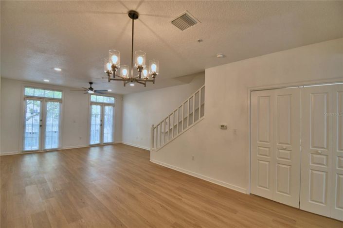 Image No.11-2 Bed Property for sale