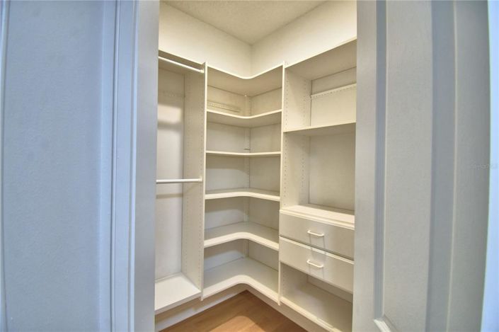 Image No.24-2 Bed Property for sale