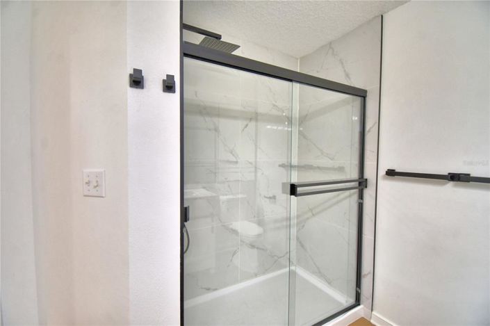 Image No.26-2 Bed Property for sale