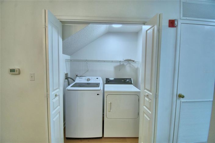 Image No.33-2 Bed Property for sale