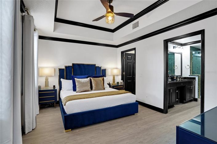 Image No.15-3 Bed Property for sale