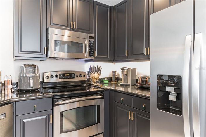 Image No.3-3 Bed Property for sale