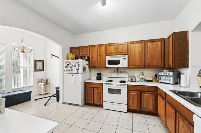 Image No.7-2 Bed Property for sale